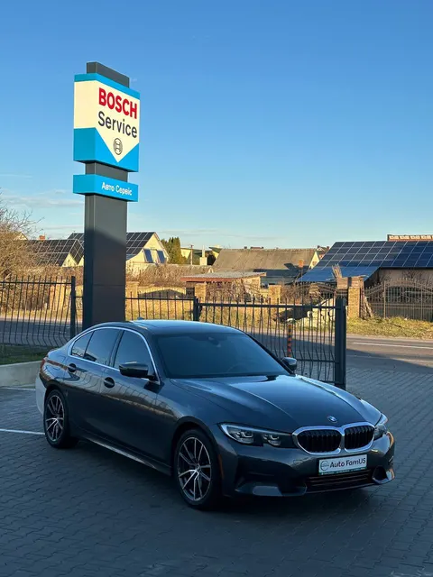 BMW 330I