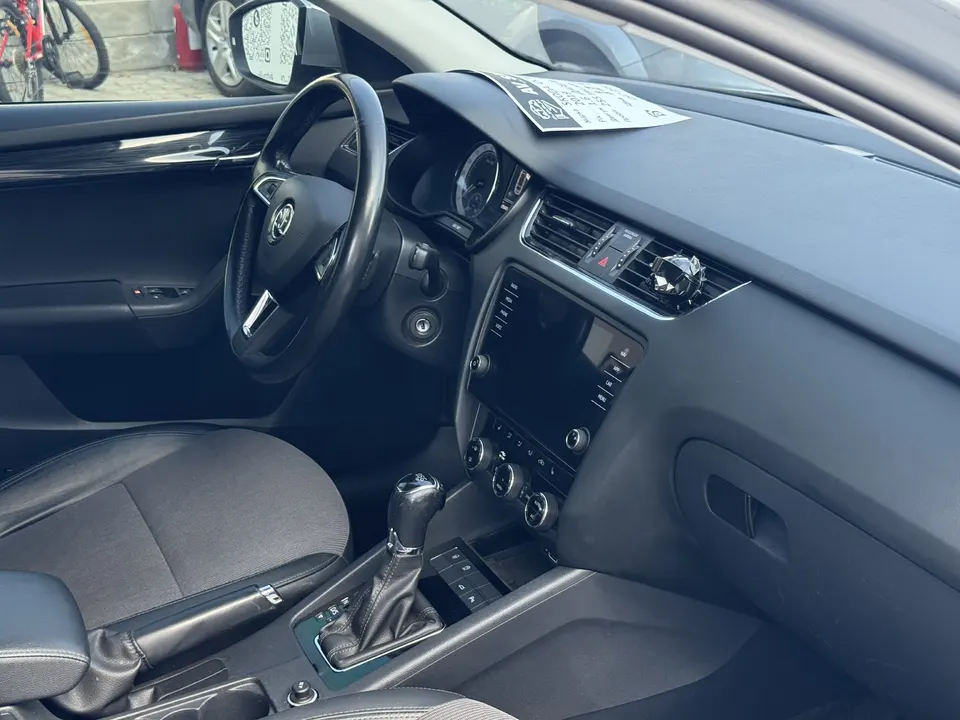 Skoda Octavia — фото 3