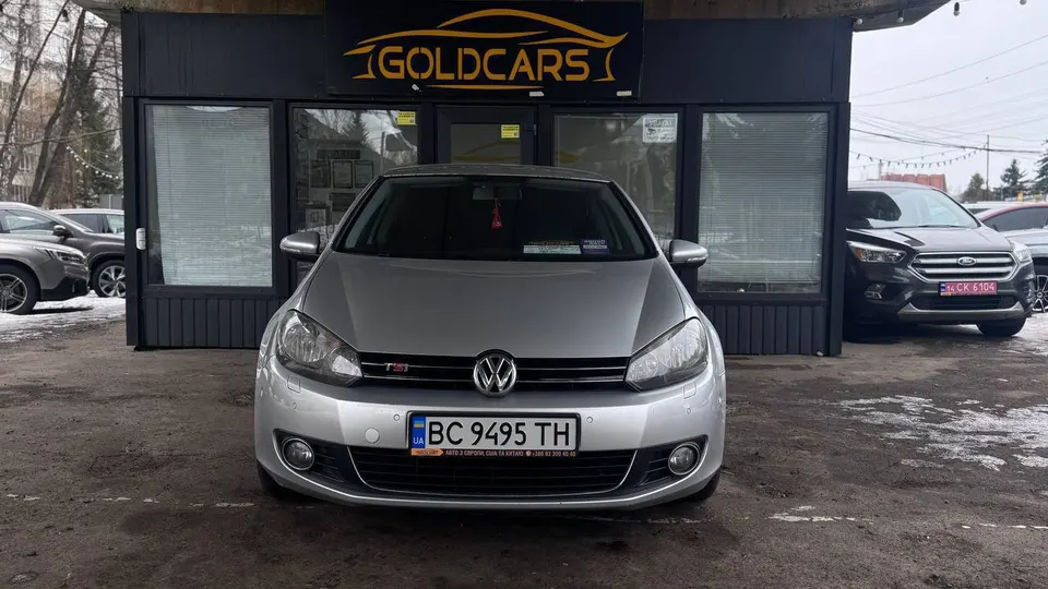 Volkswagen GOLF 6