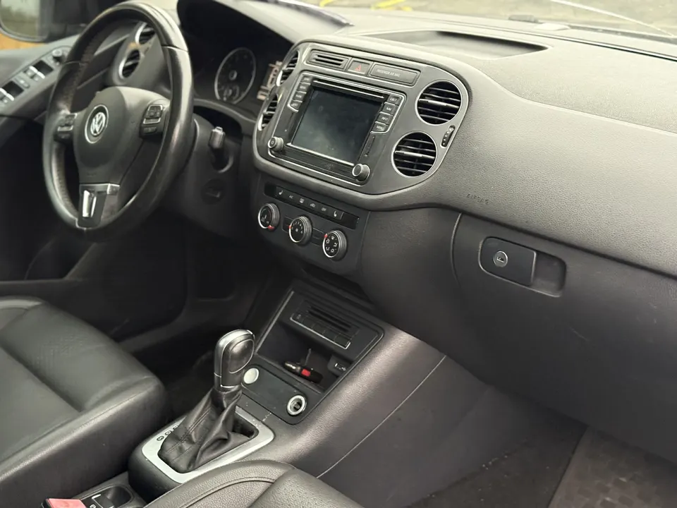 Volkswagen Tiguan — фото 4