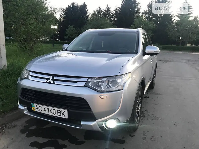 Mitsubishi Outlander