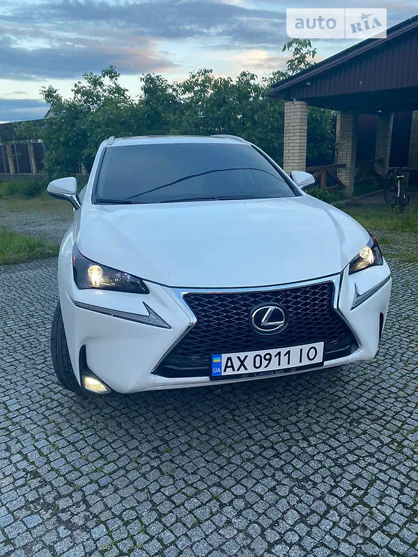 Lexus NX 200t