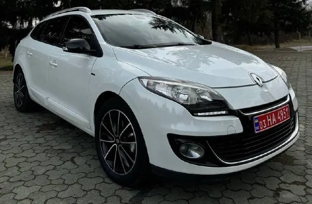 Renault Megane BOSE