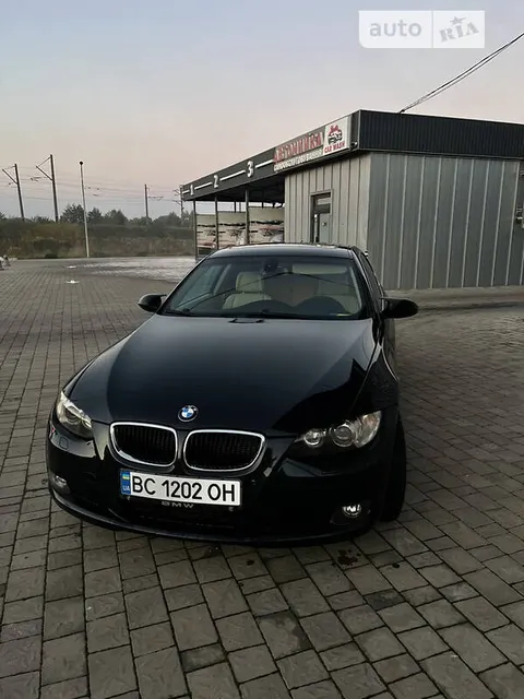 BMW 330