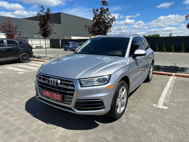 Audi Q5 PREMIUM