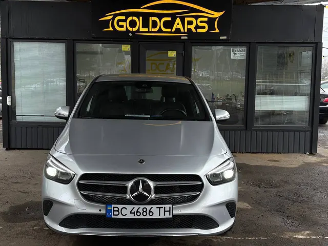 Mercedes-Benz B -CLASS