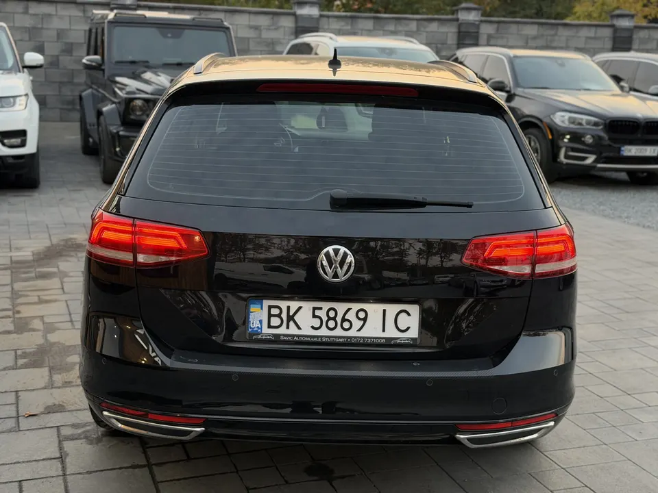 Volkswagen Passat — фото 5