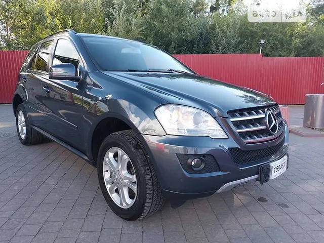 Mercedes-Benz ML 350
