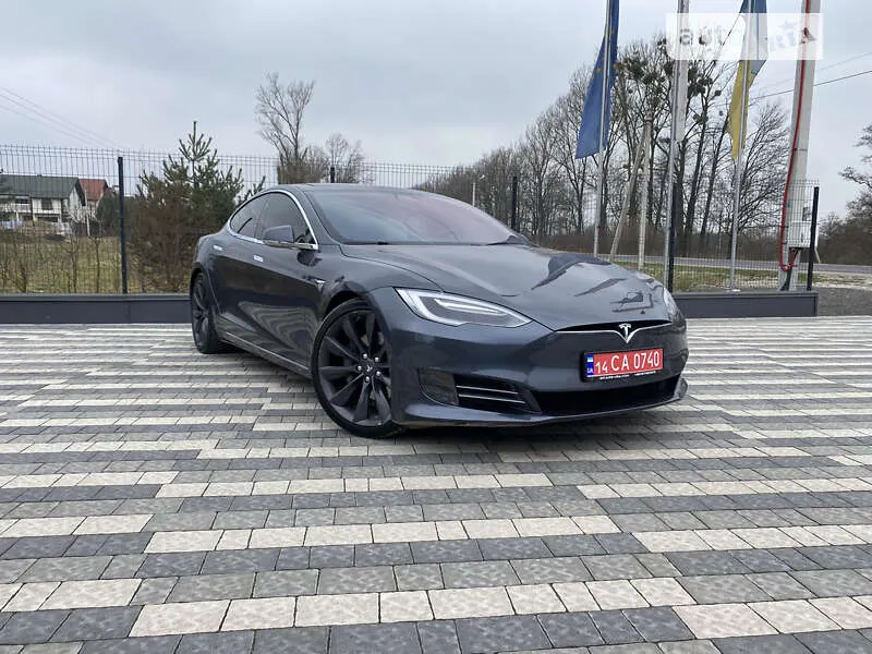 Tesla Model S