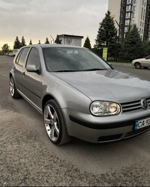 Volkswagen Golf IV