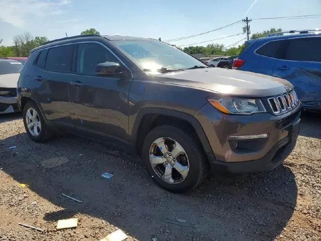 Jeep COMPASS LATITUDE