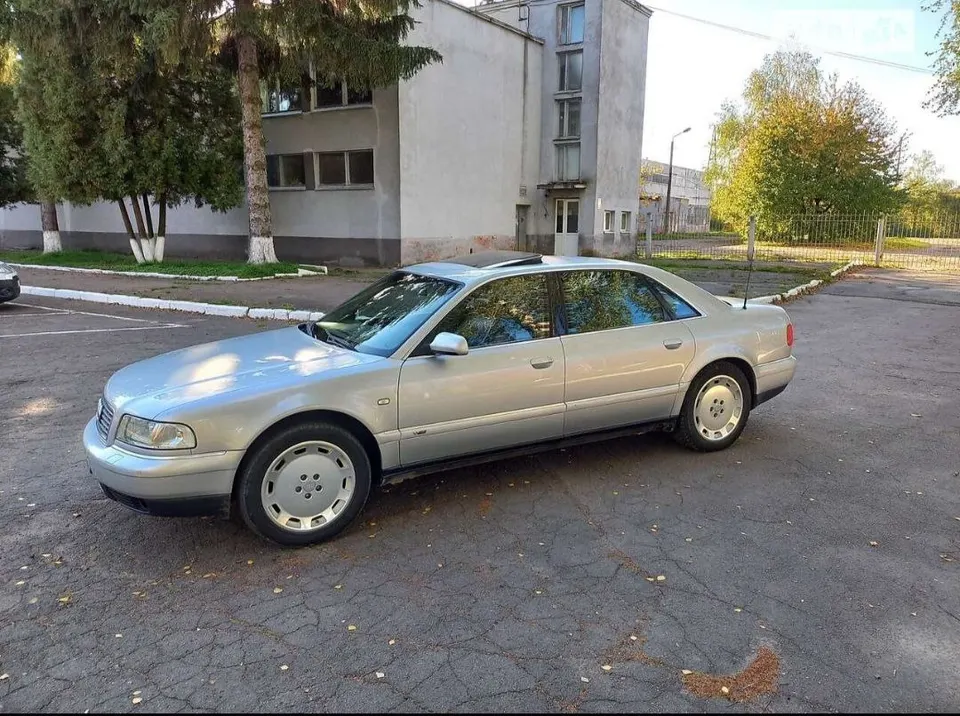 Audi A8