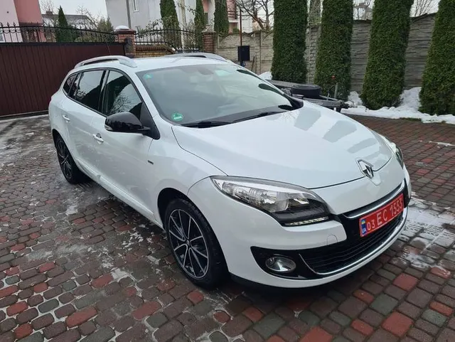 Renault Megane BOSE