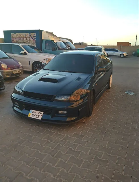Toyota Carina E