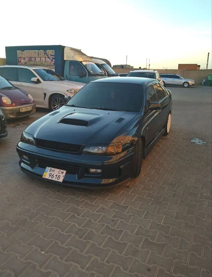 Toyota Carina E