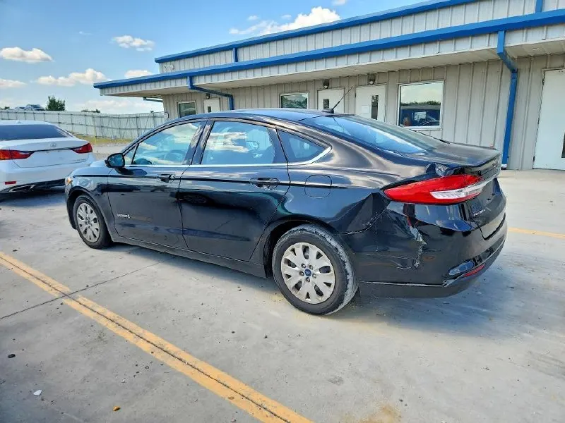 Ford FUSION SE HYBRID — фото 4