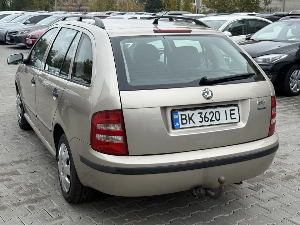 Skoda Octavia — фото 8