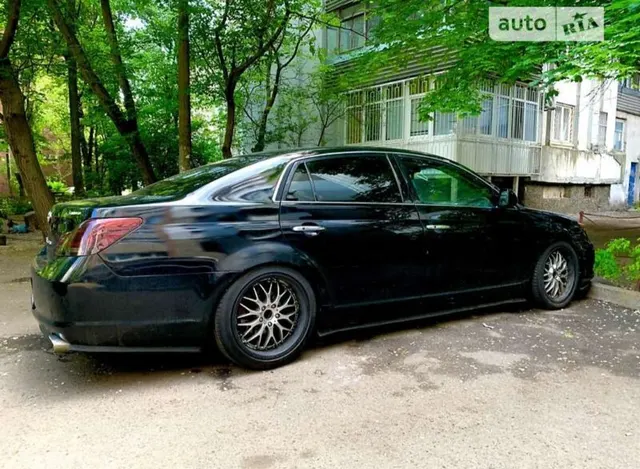 Toyota Avalon