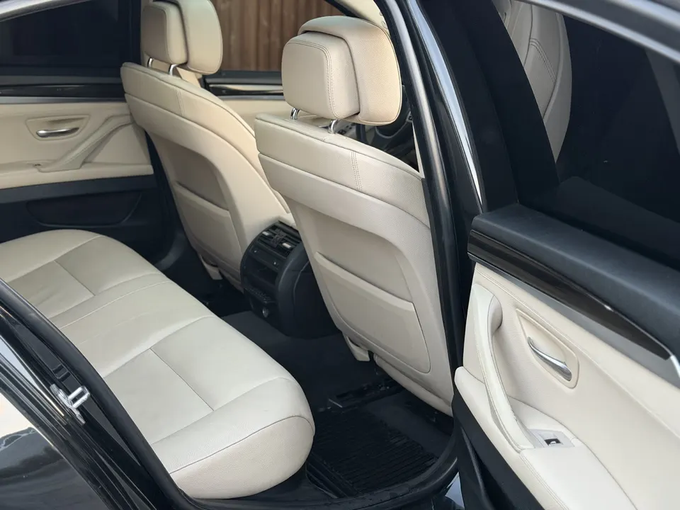 BMW 5 Series — фото 10