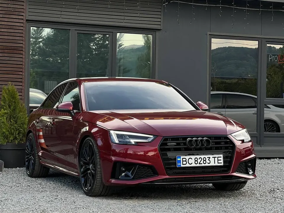 Audi A4 PRESTIGE COMPETITION 2019-го