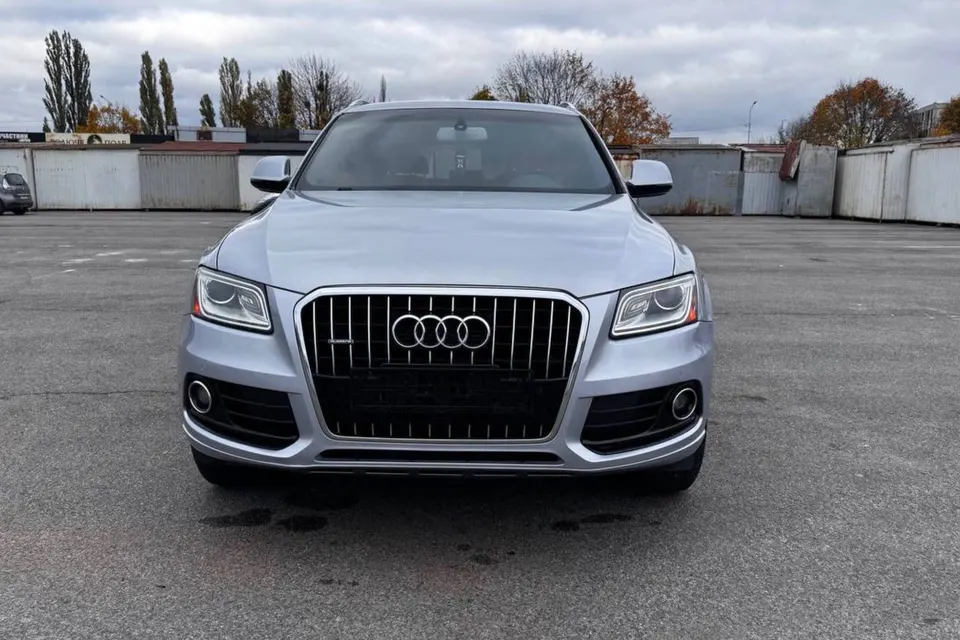 Audi Q5 Premium Plus — фото 7