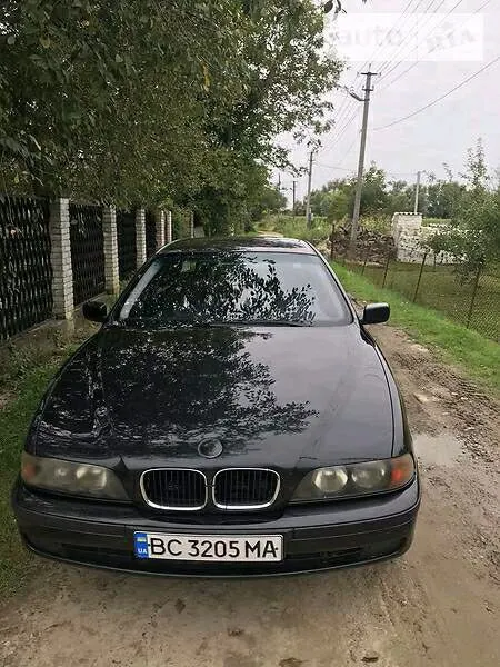 BMW 520