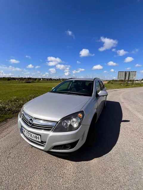 Opel Astra H