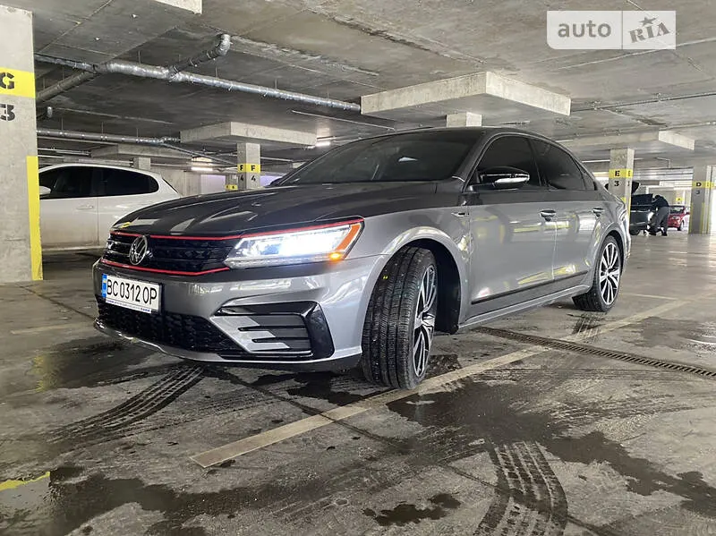 Volkswagen Passat B7 GT VR6