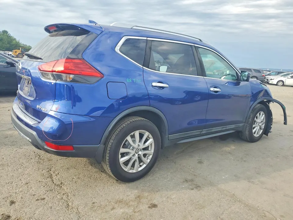 Nissan ROGUE SV