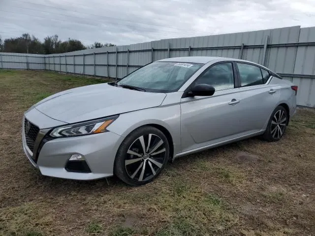 Nissan ALTIMA SR