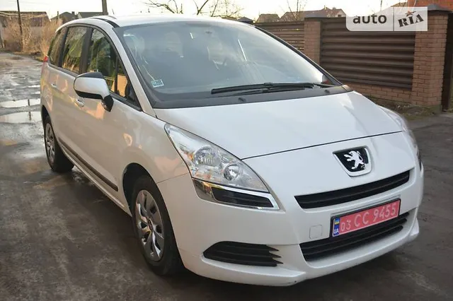 Peugeot 5008
