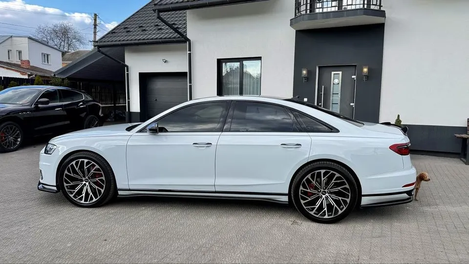 Audi A8 розтермінувння — фото 8
