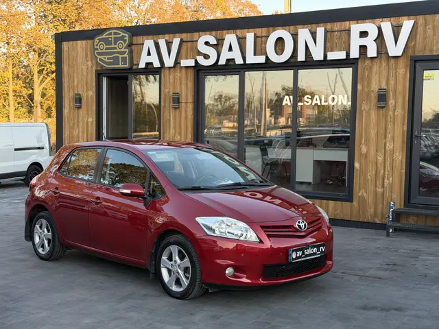Toyota Auris