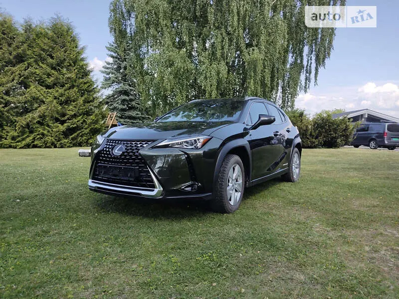 Lexus UX