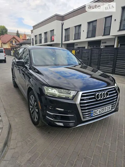 Audi Q7