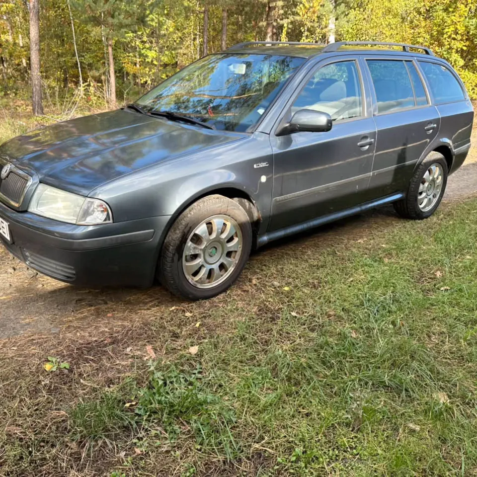 Skoda Octavia Tour — фото 2