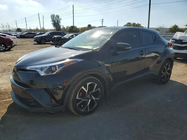 Toyota C-HR XLE