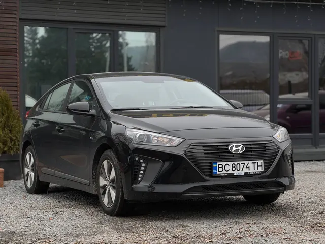 Hyundai Ioniq