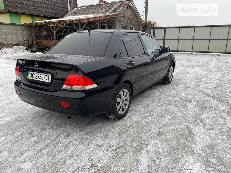 Mitsubishi Lancer