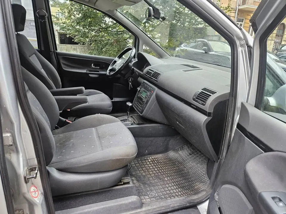Volkswagen SHARAN 1.9 дизель 85Кв — фото 3