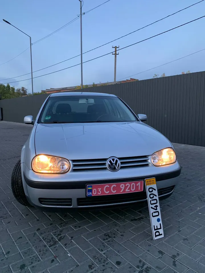 Volkswagen Golf 4