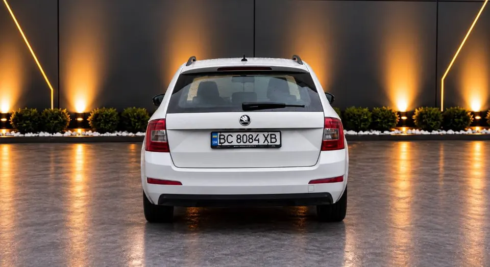 Skoda Octavia — фото 6