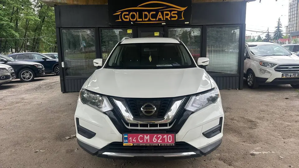 Nissan ROGUE SV