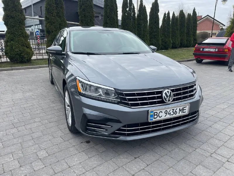 Volkswagen Passat R-Line