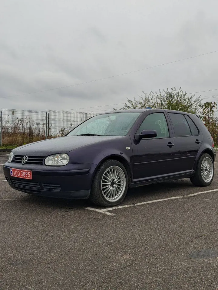 Volkswagen Golf 4
