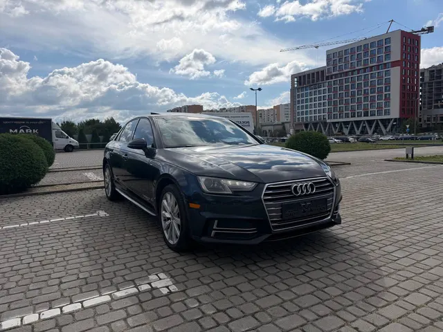 Audi A4