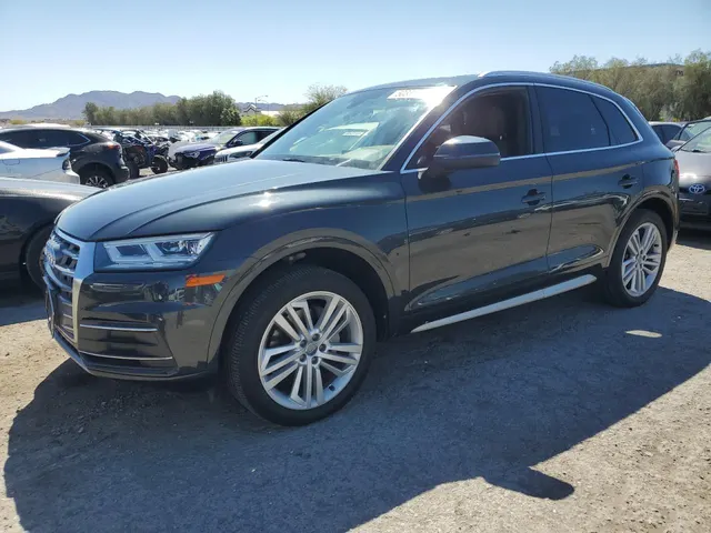 Audi Q5 2019-го року на