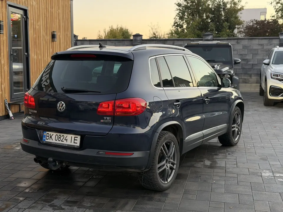 Volkswagen Tiguan — фото 6