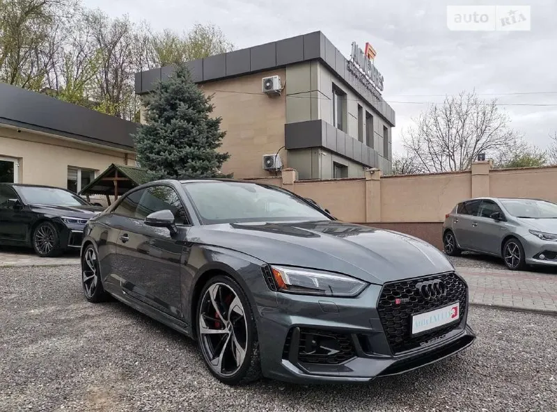 Audi RS5