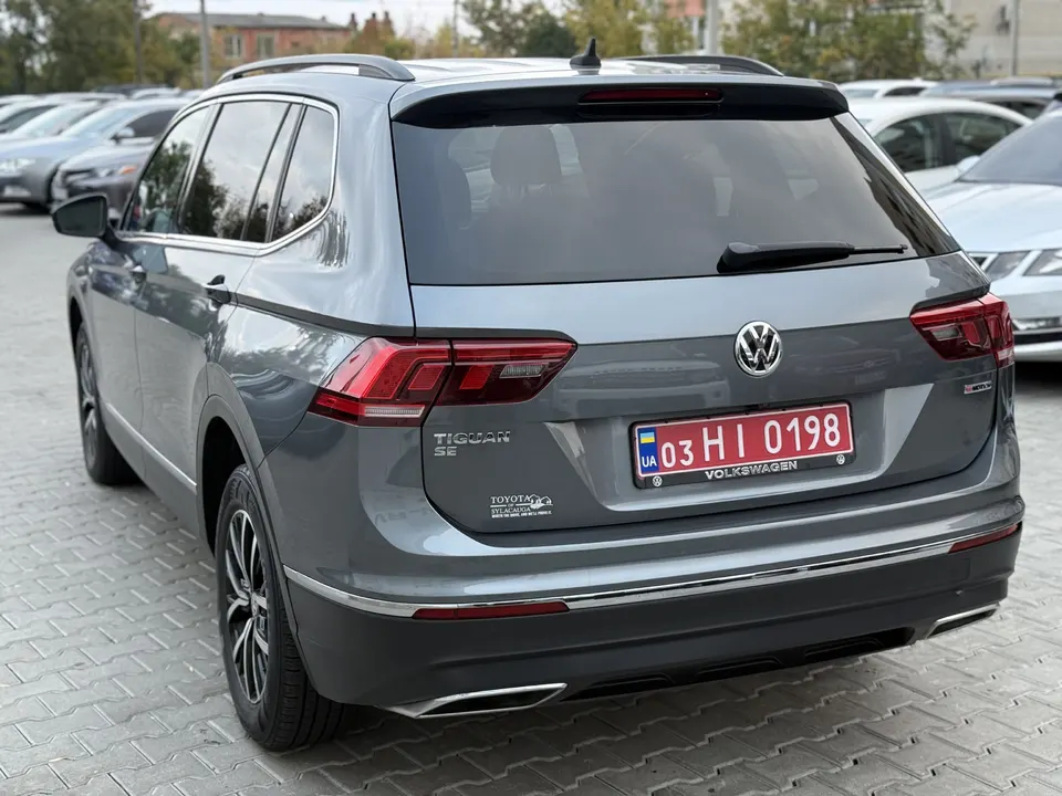 Volkswagen Tiguan — фото 9